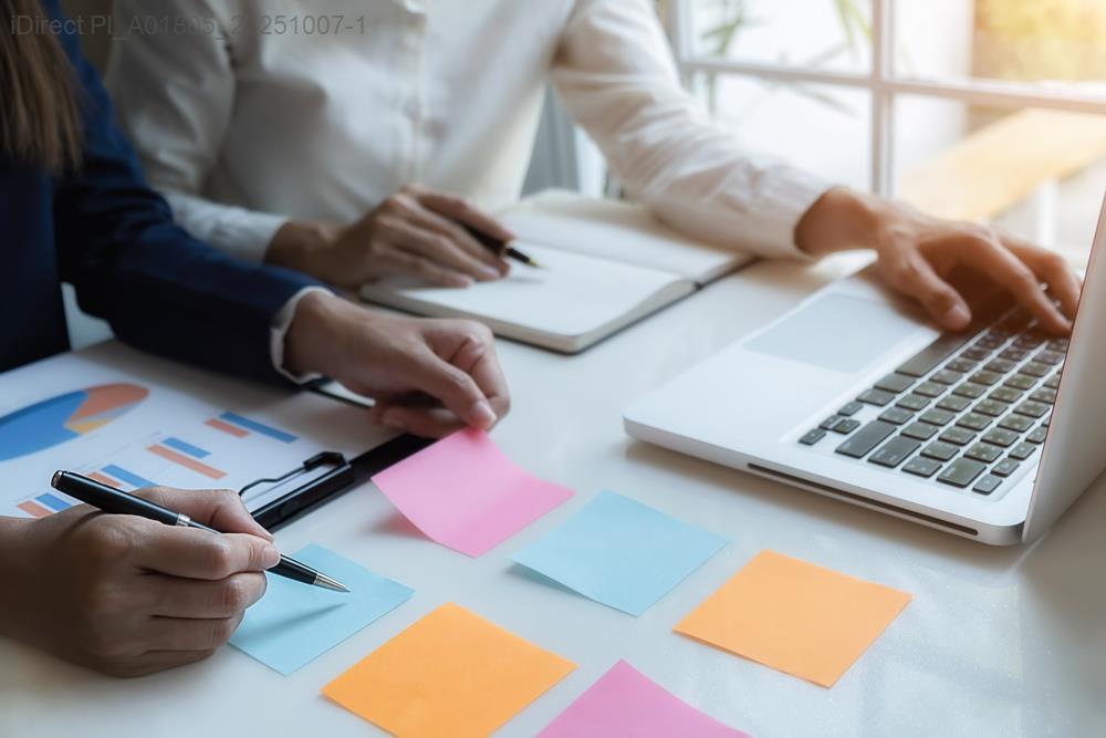 「探索2023年：台灣投資市場趨勢比較分析，揭露未來機遇與挑戰！」示意圖